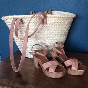 NWT Bagatt Italian Leather Platform Sandals